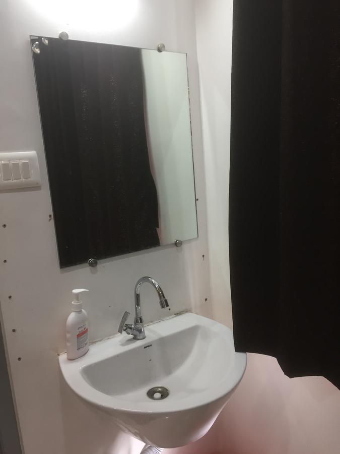 Hotel Joshi Yatri Niwas Kolhápur Exteriér fotografie