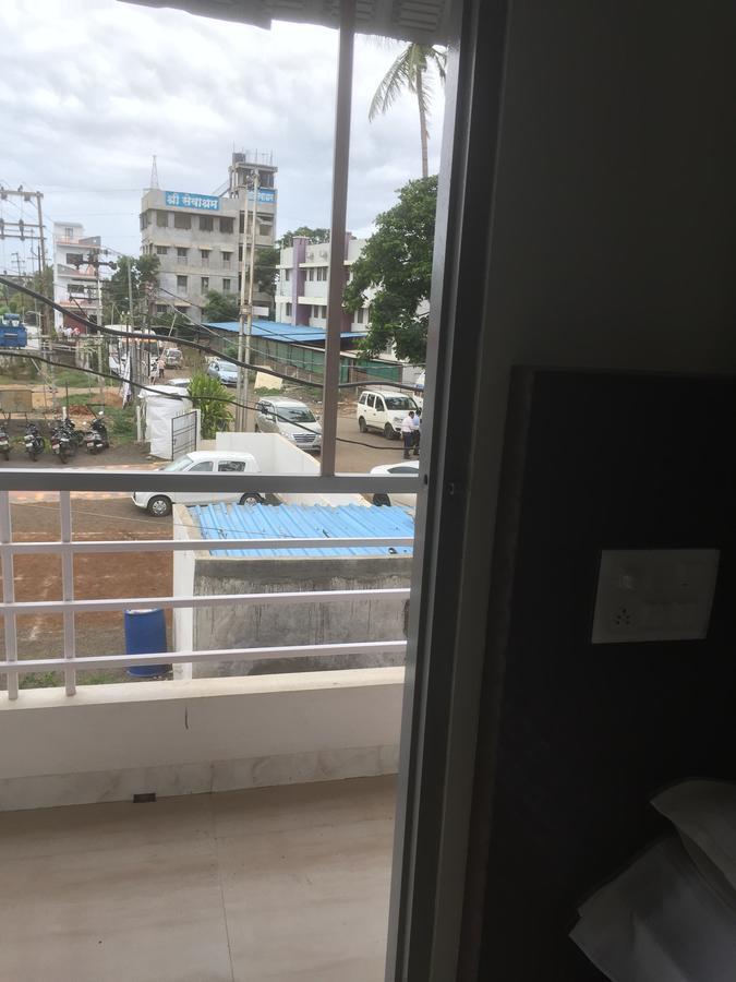 Hotel Joshi Yatri Niwas Kolhápur Exteriér fotografie