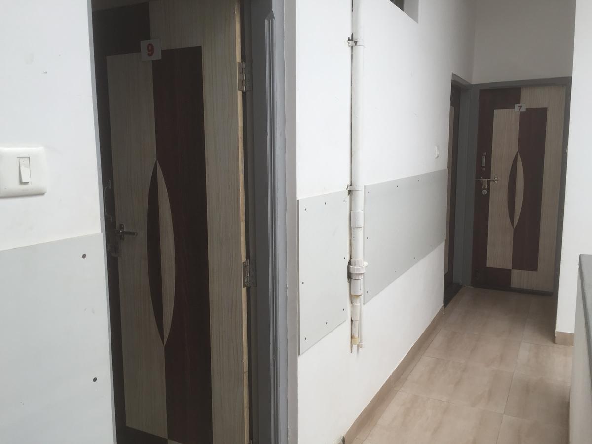 Hotel Joshi Yatri Niwas Kolhápur Exteriér fotografie
